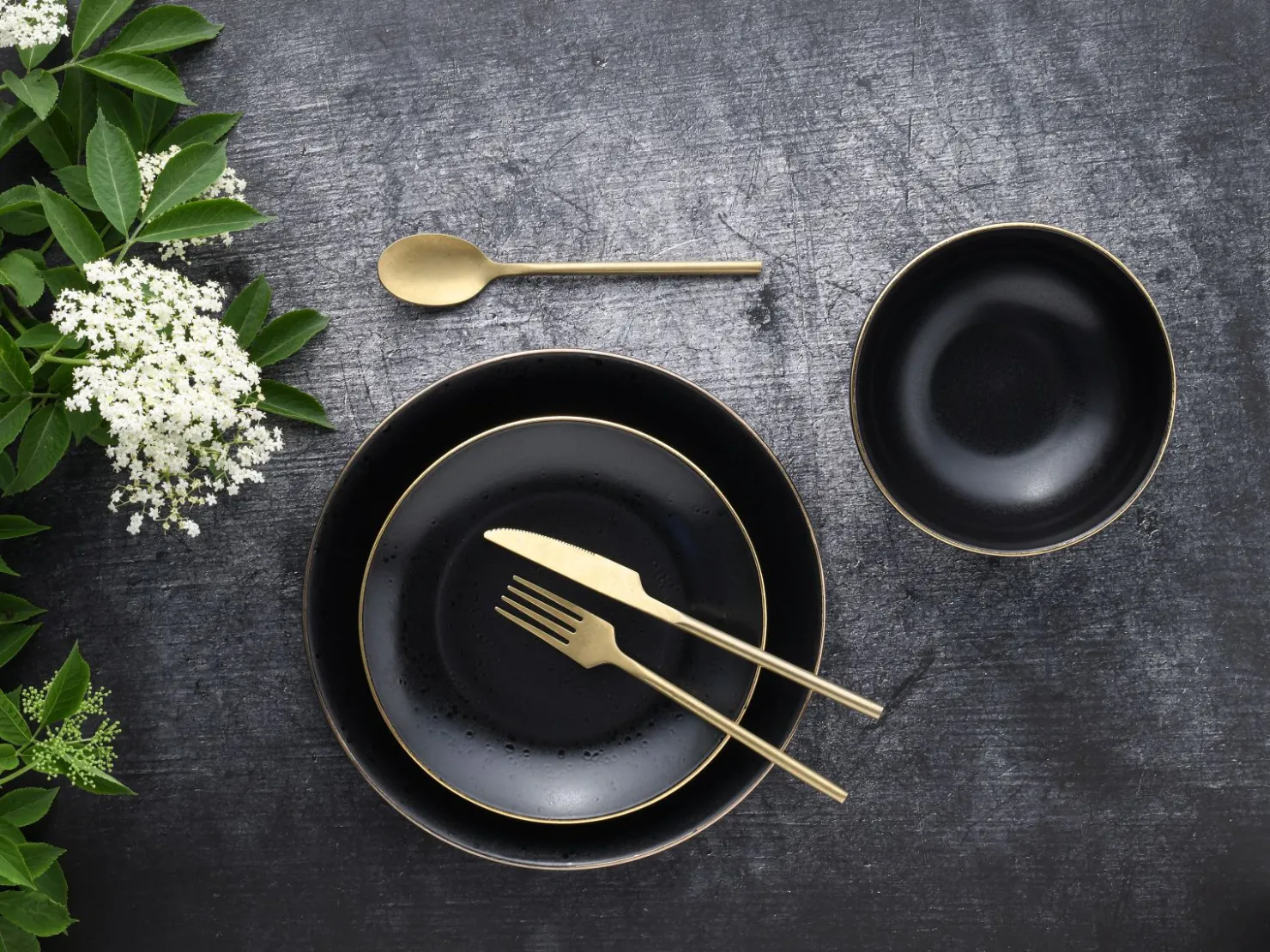 Creatable Geschirrset|Teller|Industrial Tellerset 12-tlg - Schwarz