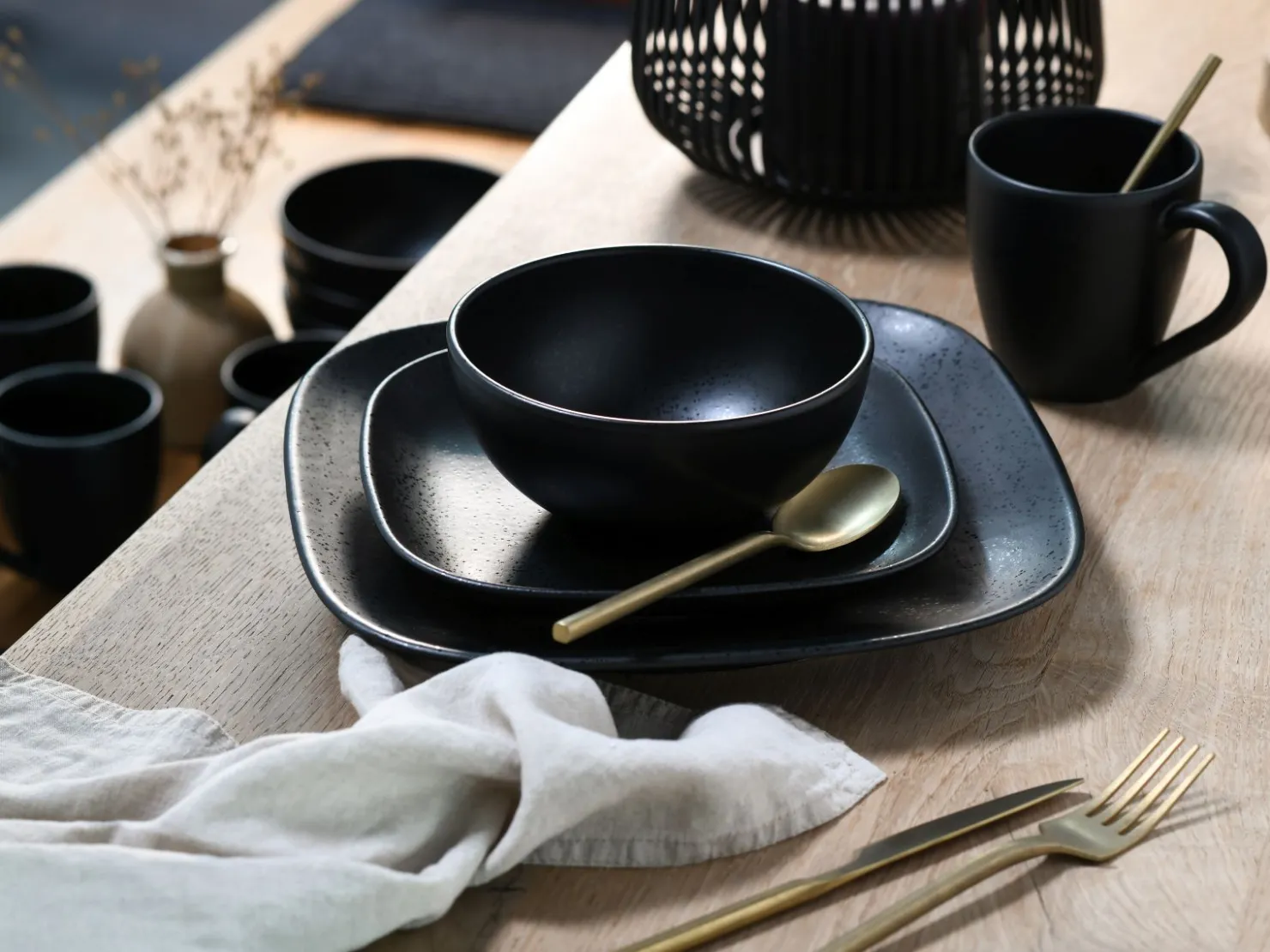 Creatable Geschirrset|Magic Black Square - Kombiset 16-tlg - Schwarz