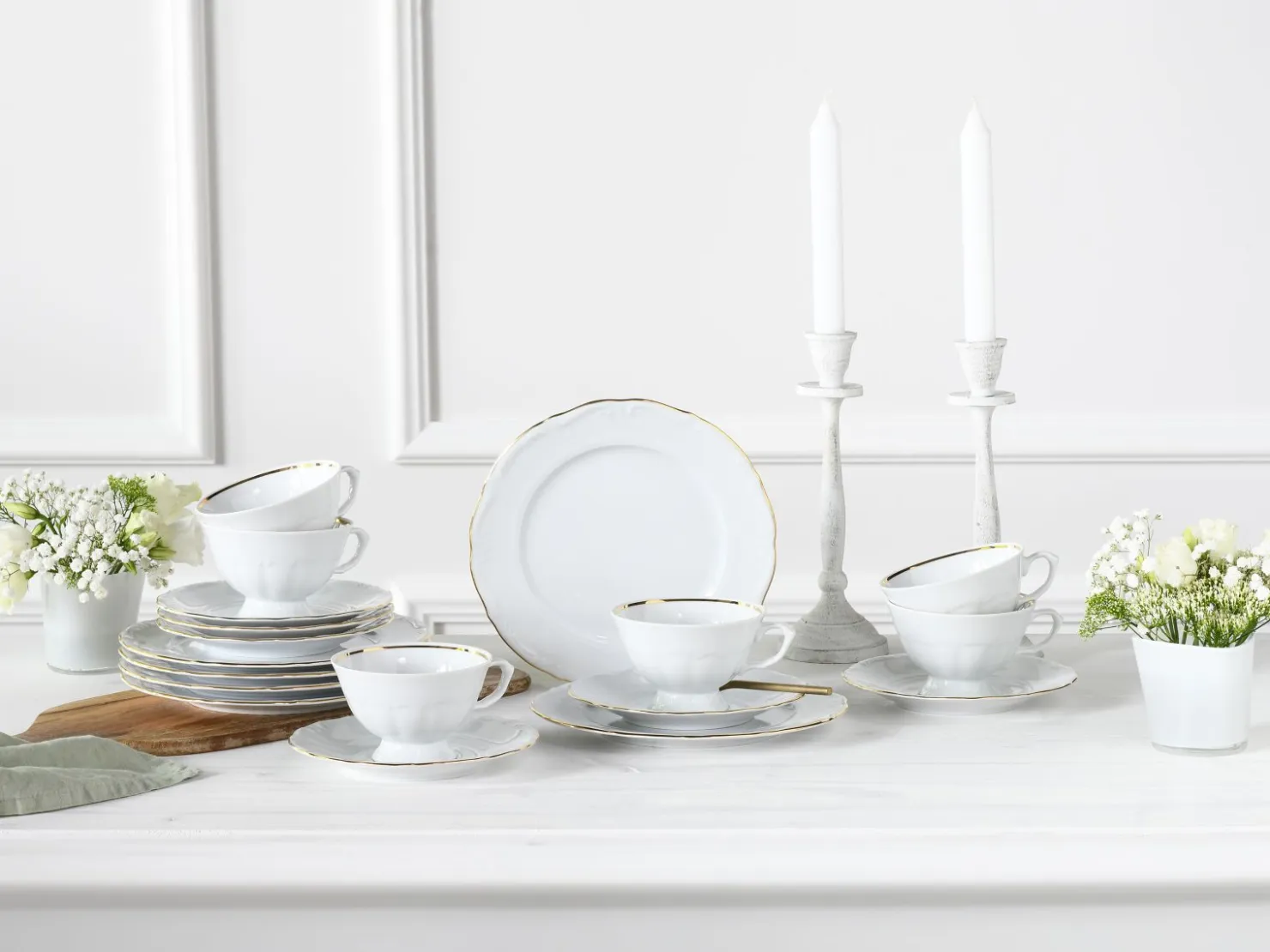 Creatable Geschirrset|Maria Theresia - Kaffeeservice 18-tlg - gold
