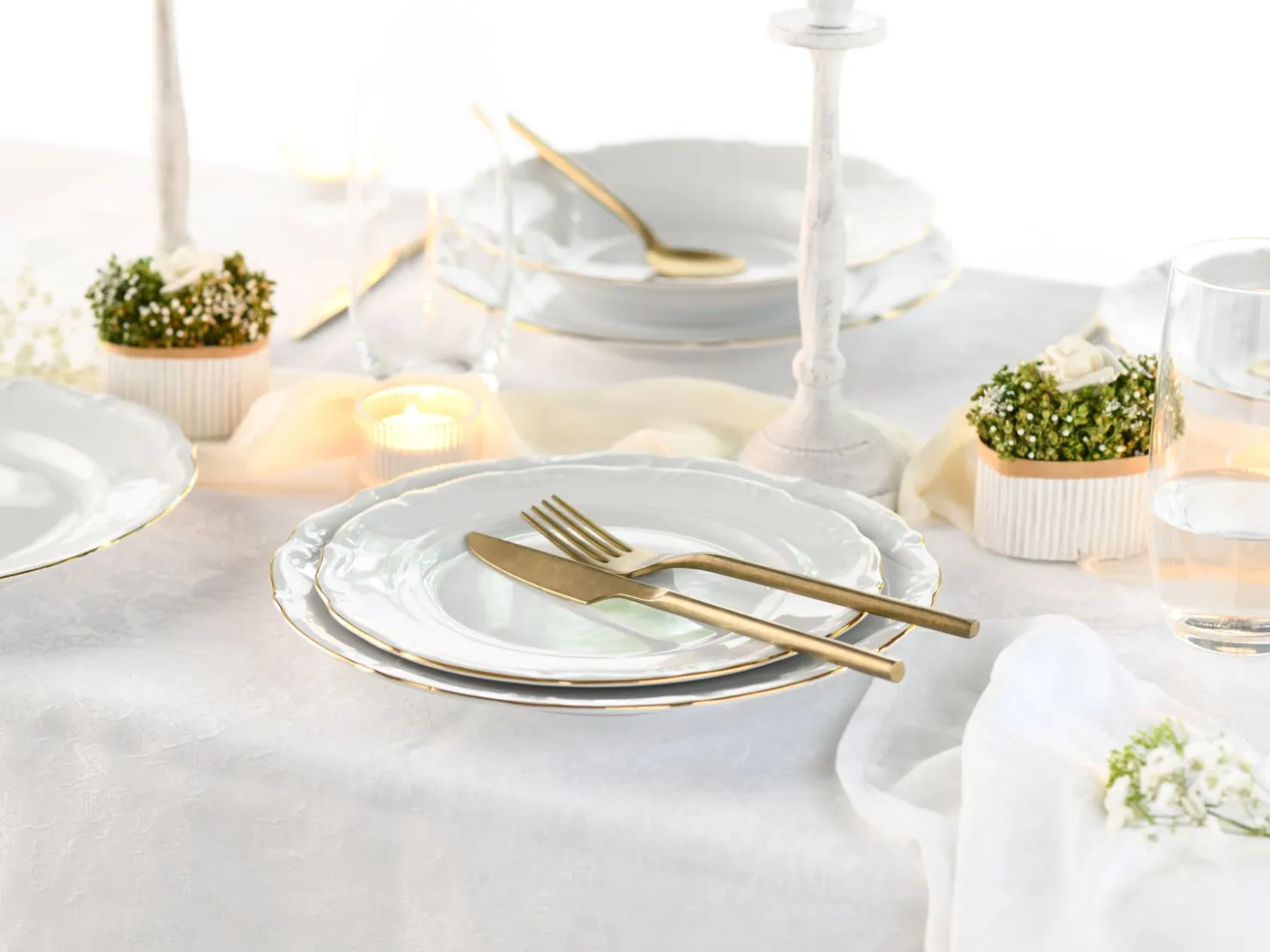 Creatable Geschirrset|Maria Theresia - Tafelservice 12-tlg - gold