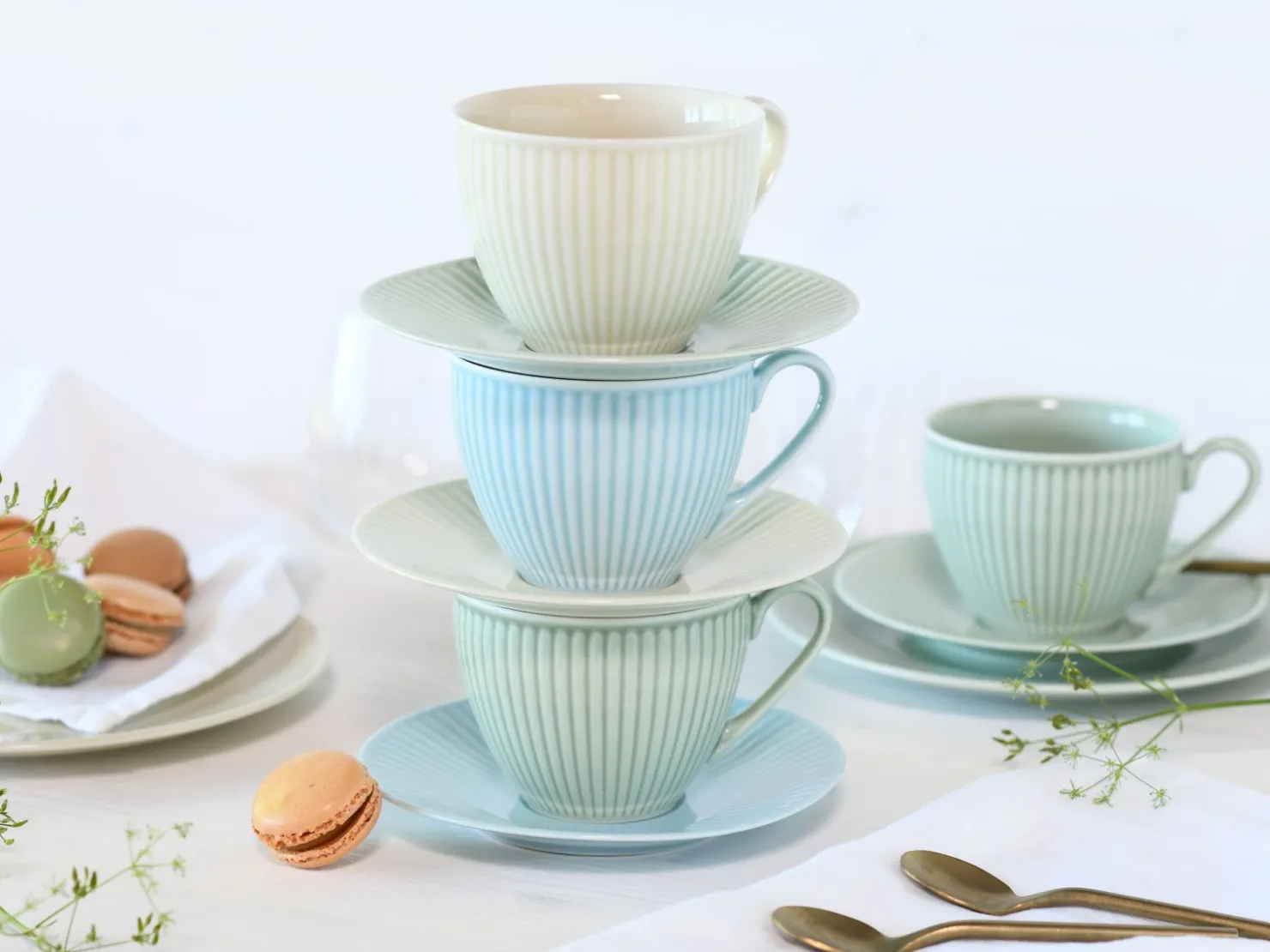Creatable Geschirrset|Valencia - Kaffeeservice 18-tlg - Weiss