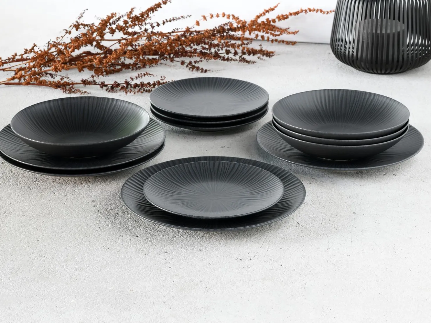 Creatable Geschirrset|Teller|Vesuvio - Tellerset 12-tlg - Schwarz